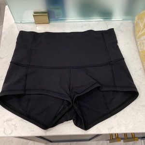 Lululemon black shorts